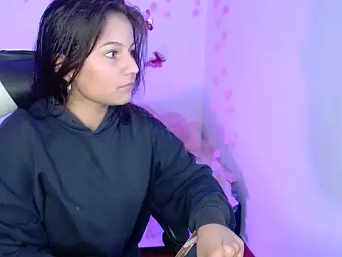 Nina  666 online show from 12.15.25