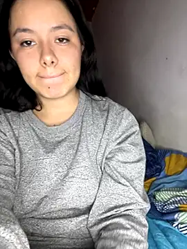 Snapshot of Honey_sexy30 chatting on 12.01.25 Honey sexy30 online show from 12.01.25