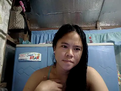Snapshot of xxdreamgirl69 chatting on 06.24.26 xxdreamgirl69 online show from 06.24.26