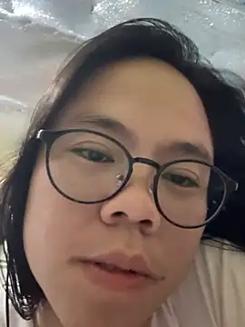 Snapshot of xxdreamgirl69 chatting on 06.28.26 xxdreamgirl69 online show from 06.28.26