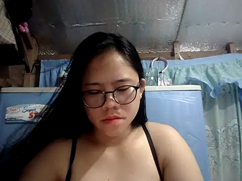 Snapshot of xxdreamgirl69 chatting on 07.15.26 xxdreamgirl69 online show from 07.15.26