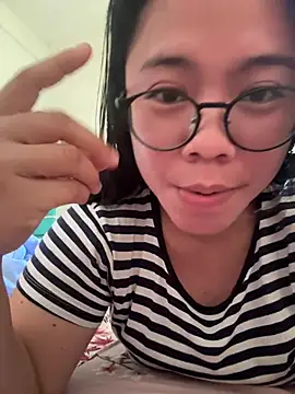 Snapshot of xxdreamgirl69 chatting on 07.26.26 xxdreamgirl69 online show from 07.26.26
