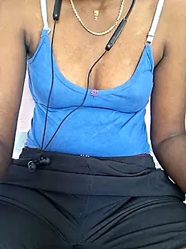 Snapshot of Tamil_Laksh chatting on 02.25.26 Tamil Laksh online show from 02.25.26