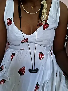 Snapshot of Tamil_Laksh chatting on 03.11.26 Tamil Laksh online show from 03.11.26