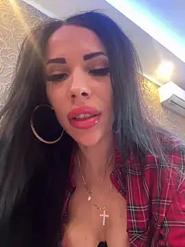 Snapshot of Sweet_little_gir chatting on 03.13.26 Sweet little gir online show from 03.13.26