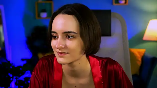 KateWillows online show from 02.03.26