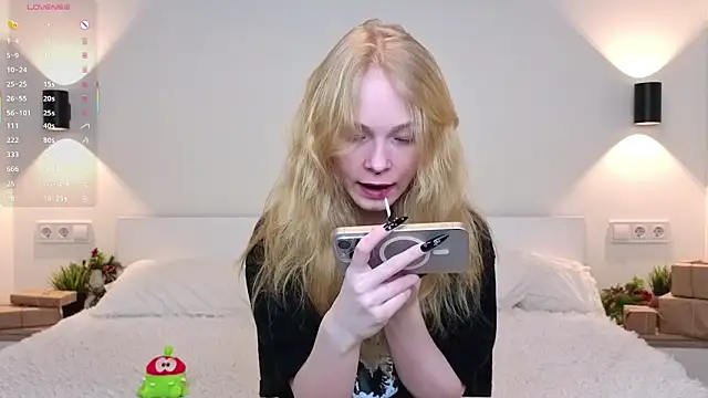 Snapshot of GhisllaineWestler chatting on 02.03.26 GhisllaineWestler online show from 02.03.26