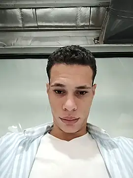 Snapshot of Garra55555 chatting on 11.30.25 Garra55555 online show from 11.30.25