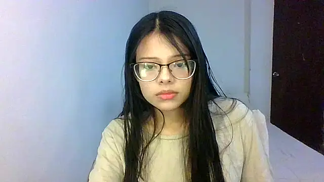 Snapshot of omifresita chatting on 06.14.26 omifresita online show from 06.14.26