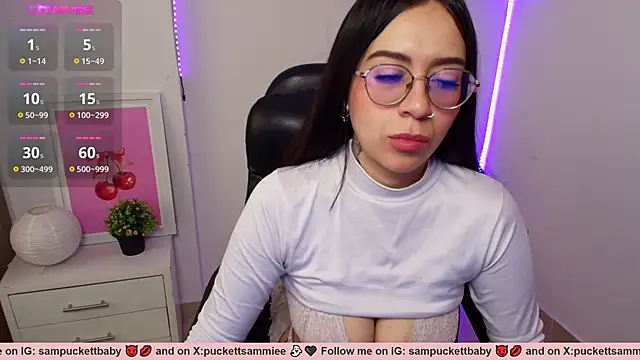 Snapshot of Sampuckettbaby chatting on 02.20.25 Sampuckettbaby online show from 02.20.25