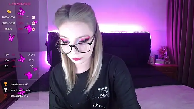 amyshhka online show from 11.30.25