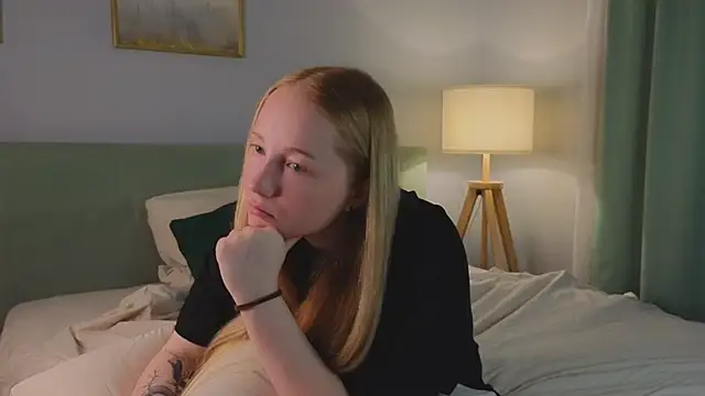 AdarnDeneui online show from 12.05.25