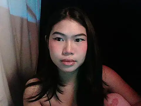 Allysonxx05 online show from 02.10.26