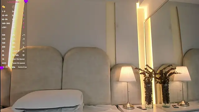 Alicia Monroe  online show from 06.27.26