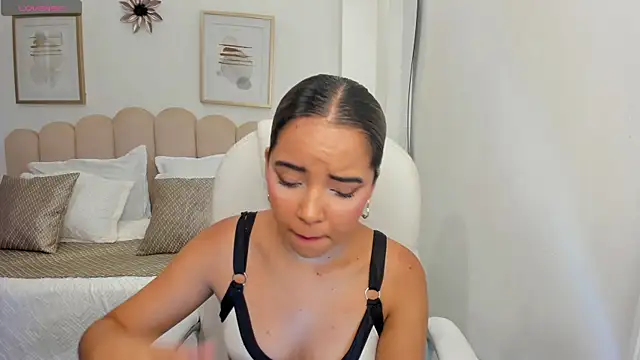 alana martiins online show from 05.18.26
