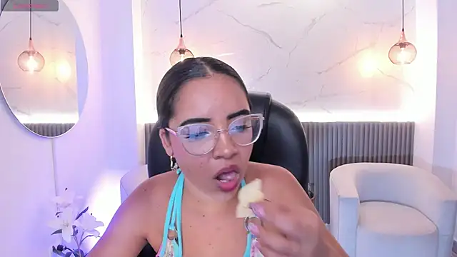 alana martiins online show from 05.28.26