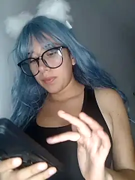 RoxieHart05 online show from 02.21.26