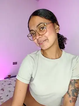   VioletaHeaven   online show from 01.06.26