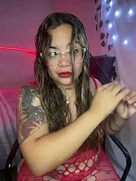 Snapshot of Lindalatina2001 chatting on 01.17.26 Lindalatina2001 online show from 01.17.26