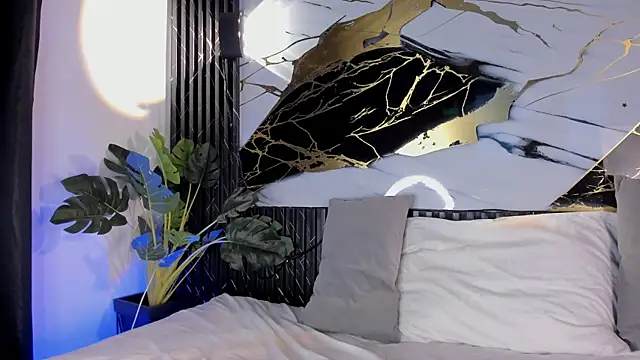 alivega  online show from 04.23.26