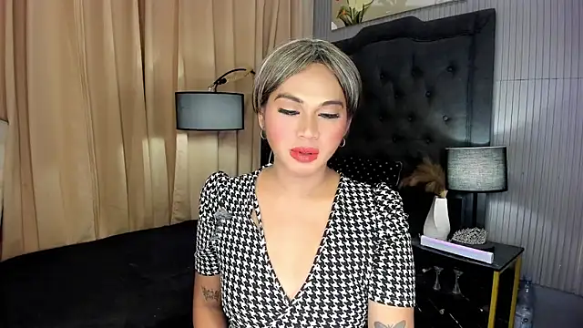 asianhugecockjulia online show from 03.16.26