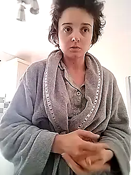 Amy01112 online show from 05.21.26