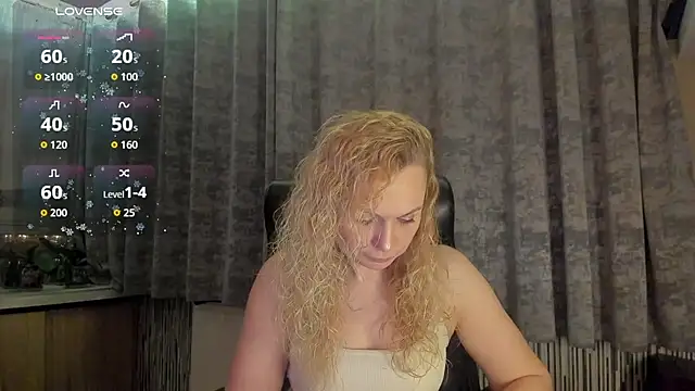 LanaLight x online show from 04.10.26