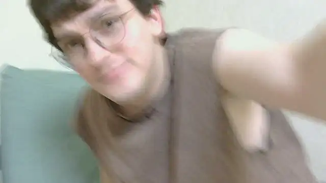 leo cutie online show from 07.31.26