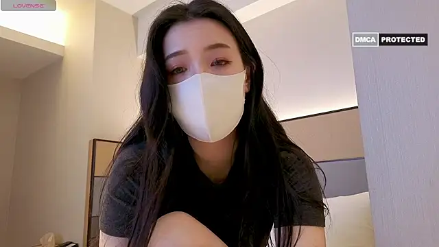 nayomi 34f online show from 04.13.26