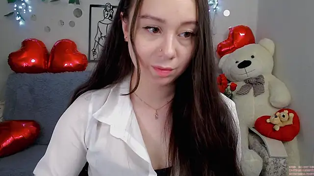 Snapshot of AlinaEleven chatting on 06.06.26 AlinaEleven online show from 06.06.26