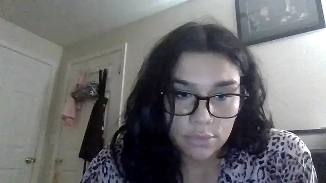 lunabellaX0 online show from 12.03.25