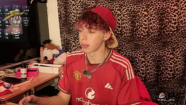 Otter Starr online show from 03.11.26