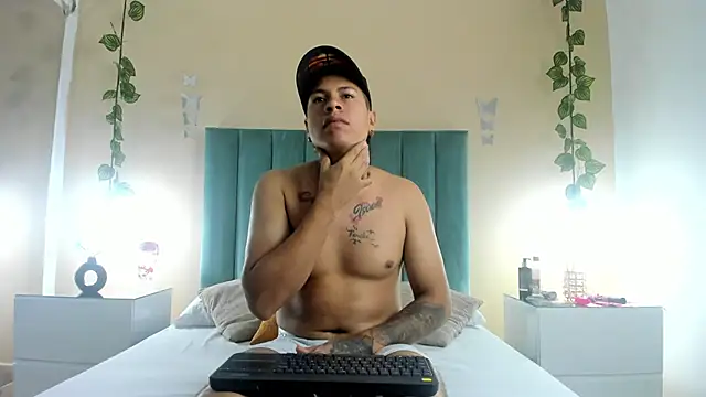 kaylaa sex online show from 02.18.26