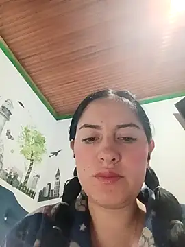 Snapshot of MisNicol chatting on 01.15.26 MisNicol online show from 01.15.26