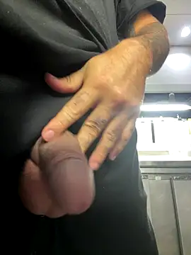 Snapshot of Samcan3 chatting on 12.20.25 Samcan3 online show from 12.20.25