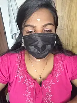 Snapshot of Tamil_Shara chatting on 07.20.26 Tamil Shara online show from 07.20.26