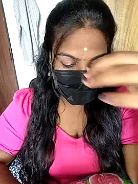 Snapshot of Tamil_Shara chatting on 07.21.26 Tamil Shara online show from 07.21.26