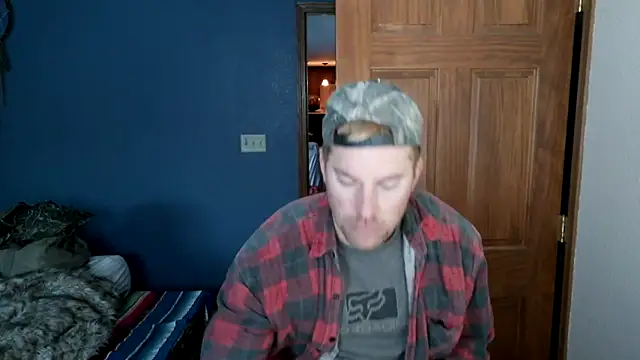 Snapshot of SpunRedneck chatting on 02.07.26 SpunRedneck online show from 02.07.26