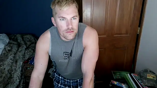 Snapshot of SpunRedneck chatting on 02.21.26 SpunRedneck online show from 02.21.26