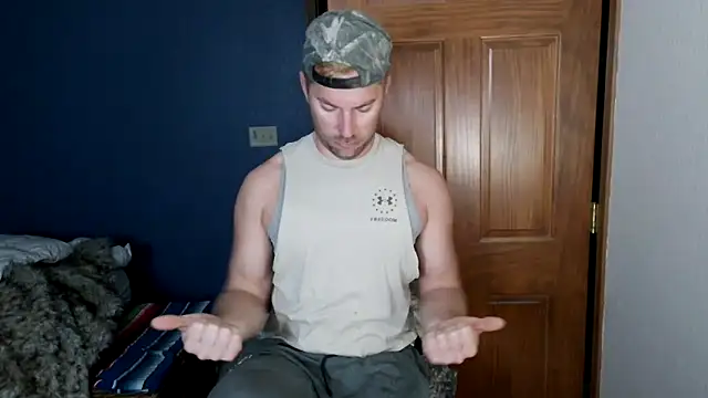 Snapshot of SpunRedneck chatting on 02.25.26 SpunRedneck online show from 02.25.26