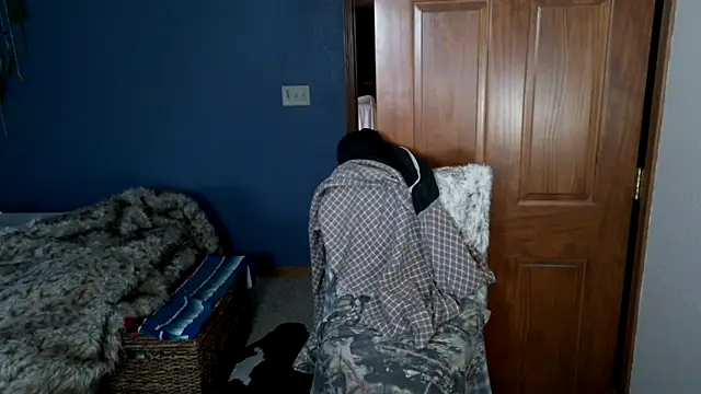 Snapshot of SpunRedneck chatting on 03.03.26 SpunRedneck online show from 03.03.26