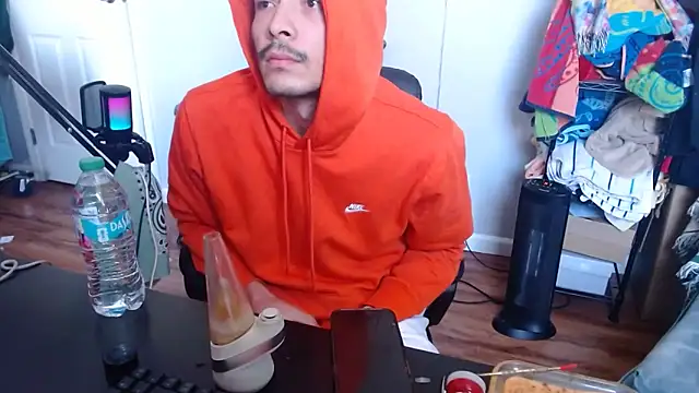 Snapshot of Longdforya chatting on 03.12.26 Longdforya online show from 03.12.26