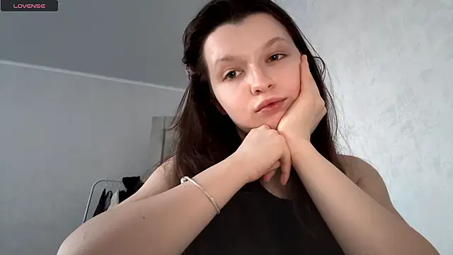 EllieBerrie online show from 03.23.26