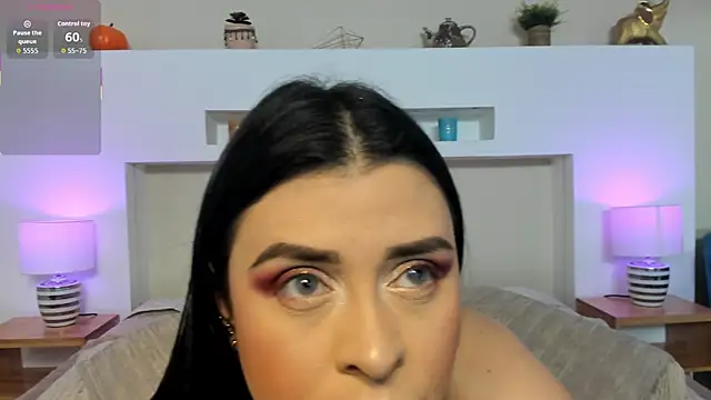 AnikaRomanoff  online show from 01.13.26