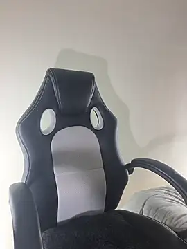 x Adeline  online show from 02.04.26