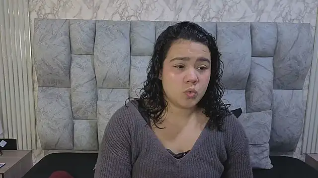 Snapshot of ValeryMorales chatting on 04.29.26 ValeryMorales online show from 04.29.26