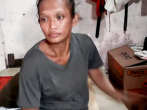 Snapshot of shimmirlyn_89 chatting on 12.03.25 shimmirlyn 89 online show from 12.03.25