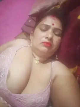 Your-shreya143 online show from 05.25.26