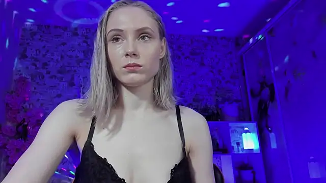 Gina Gina love online show from 04.08.26