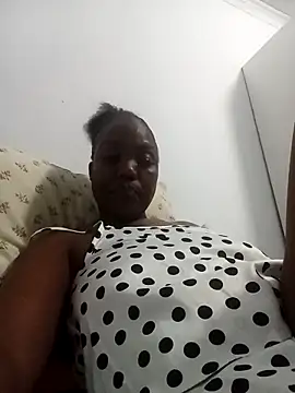 Snapshot of SandyBlack02 chatting on 12.02.25 SandyBlack02 online show from 12.02.25